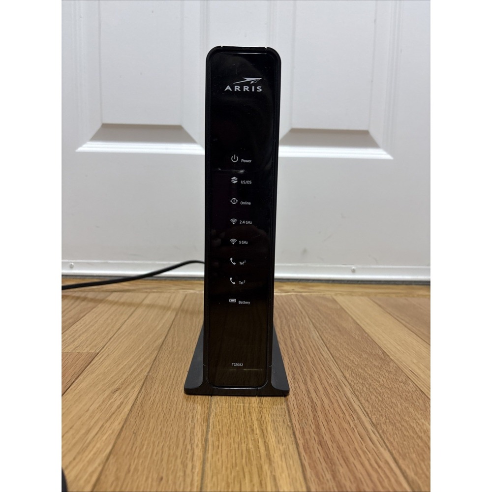Xfinity Arris TG1682G Dual‎ Band Wireless Cable Modem Router w/ Power Cord - Picture 2 of 5